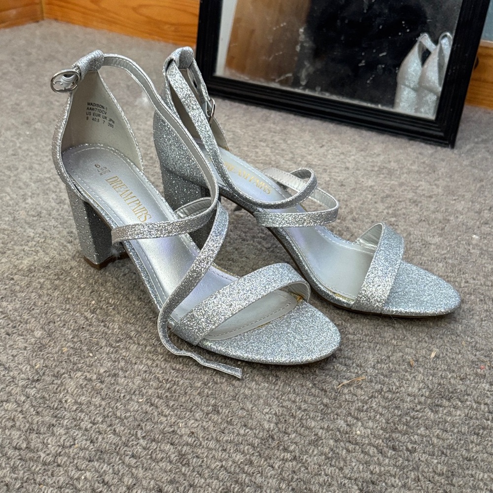 Dream Pairs Sparkling Silver Women's Heels